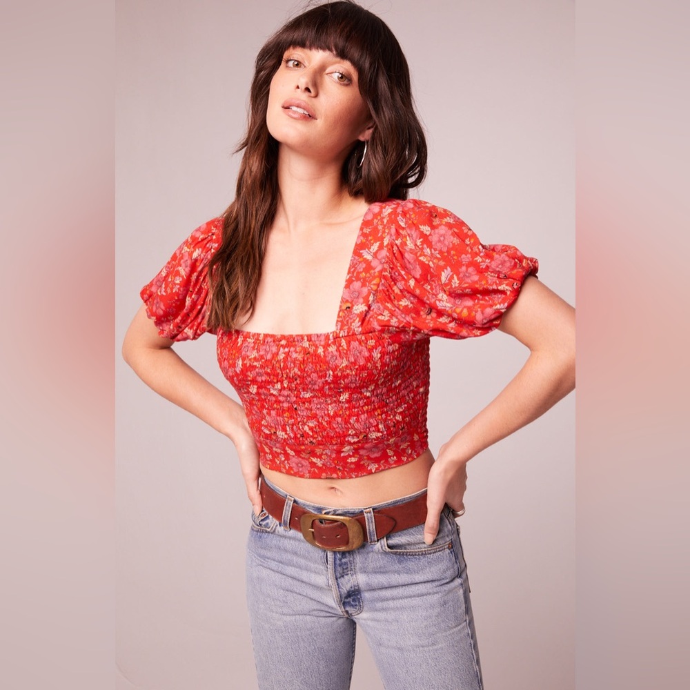 Band Of The Free JOELLE CRIMSON FLORAL SMOCKED TOP